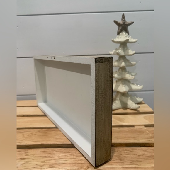 Coastal beach holiday decor- Star fish tree, holiday sign, and sea angel. - Picture 7 of 15